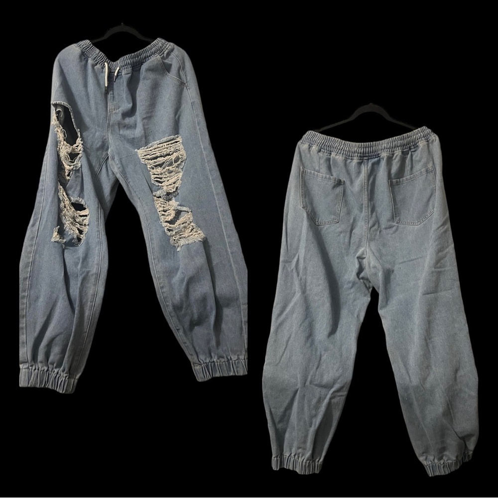 Plus Stretchy Ripped Jeans